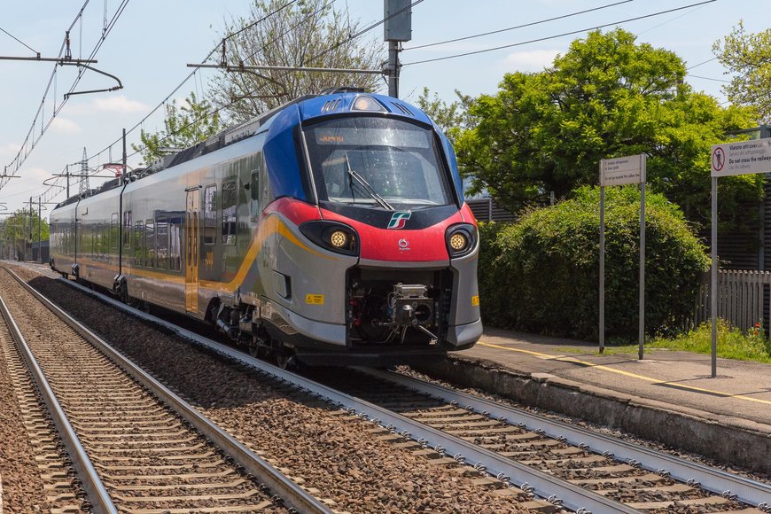 Alstom and Divisione Ferroviaria TUA sign two contracts worth €33 million for the supply of new trains and for a new signalling system on Abruzzo's rail infrastructure